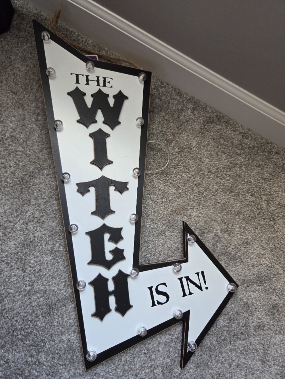 NWT Old Time Pottery The Witch Is In Lightup Sign